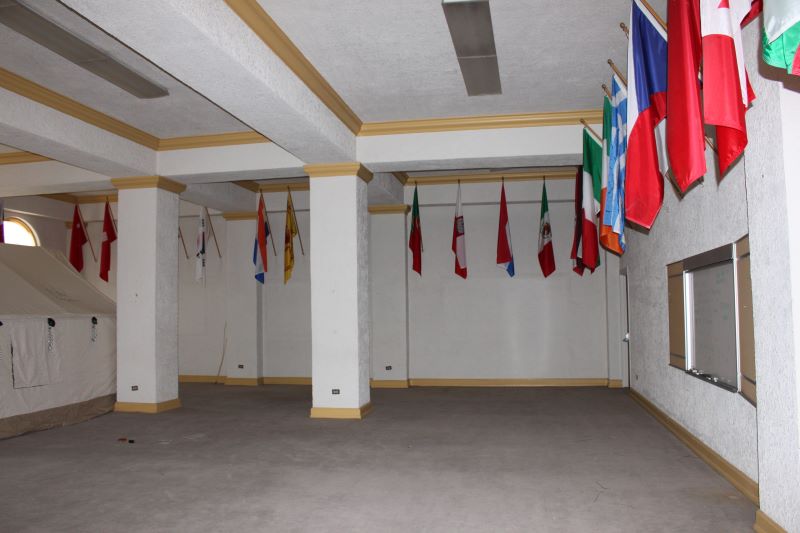 flag room